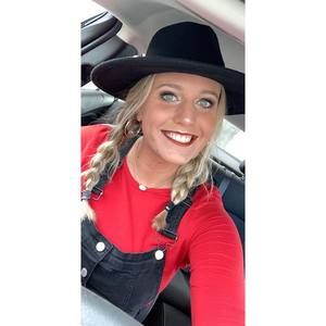 Meet your Posher, Stefanie